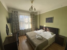Viktorija Hotel