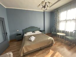 Viktorija Hotel