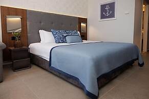 Caesar Premier Tiberias