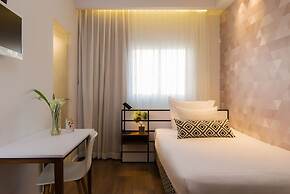 Prima Tel Aviv Hotel