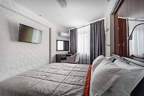Tourist Hotel