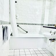 Carrington House Hotel