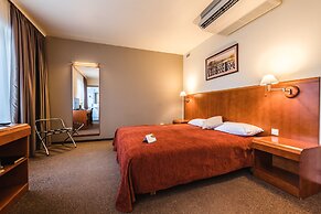 Liva Hotel