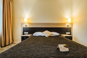 Liva Hotel