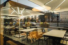 Liva Hotel
