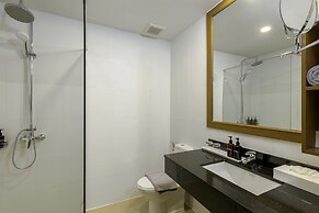 Kamala Beach Resort, A Sunprime Resort - Adults Only