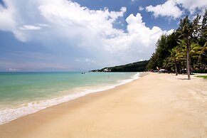 Kamala Beach Resort, A Sunprime Resort - Adults Only