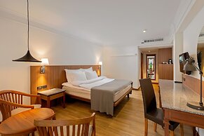 Kamala Beach Resort, A Sunprime Resort - Adults Only