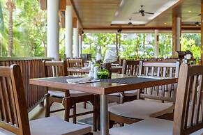 Kamala Beach Resort, A Sunprime Resort - Adults Only