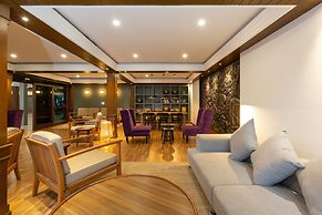 Kamala Beach Resort, A Sunprime Resort - Adults Only