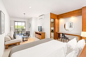 Kamala Beach Resort, A Sunprime Resort - Adults Only