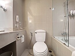 Silom Serene, a Boutique Hotel