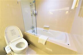 Silom Serene, a Boutique Hotel