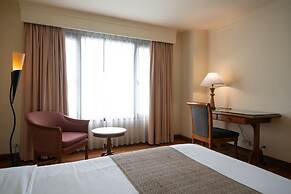 Silom Serene, a Boutique Hotel