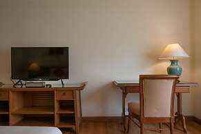 Silom Serene, a Boutique Hotel