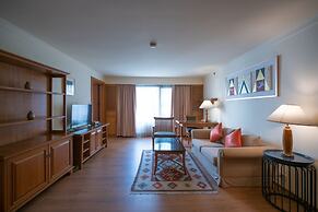 Silom Serene, a Boutique Hotel