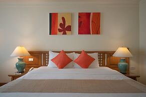 Silom Serene, a Boutique Hotel