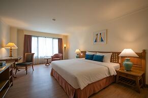 Silom Serene, a Boutique Hotel