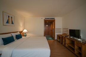 Silom Serene, a Boutique Hotel