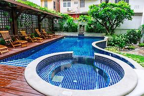 Silom Serene, a Boutique Hotel