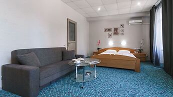 Marins Park Hotel Rostov