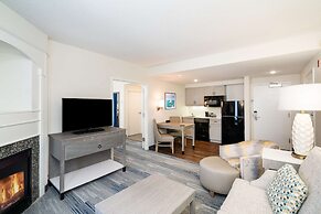 Hampton Inn and Suites Amelia Island Historic Harbor Front