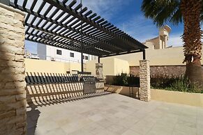 Hampton by Hilton Chihuahua