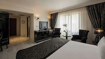 Yigitalp Hotel