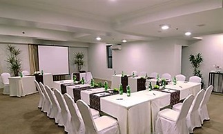 Aryaduta Suites Semanggi