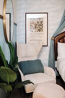 Uncommoner Hotel by Reverie Boutique Collection