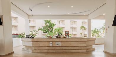 HS HOTSSON Hotel Acapulco