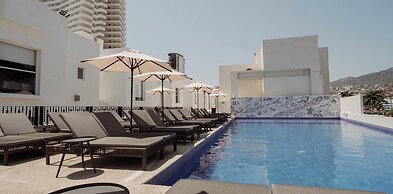 HS HOTSSON Hotel Acapulco
