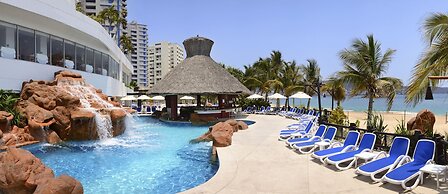 HS HOTSSON Hotel Acapulco