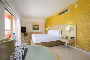 HS HOTSSON Hotel Acapulco