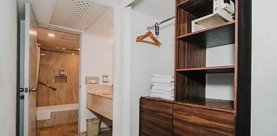 HS HOTSSON Hotel Acapulco