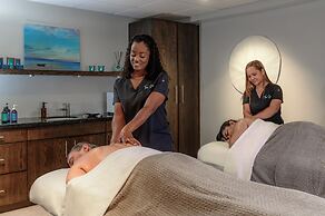 Wyndham Reef Resort Grand Cayman