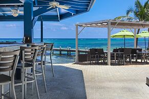 Wyndham Reef Resort Grand Cayman