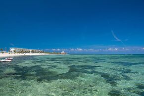 Wyndham Reef Resort Grand Cayman