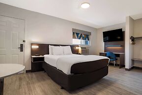 Suburban Studios Biloxi North Area