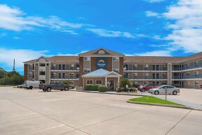 Suburban Studios Biloxi North Area