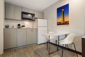 Suburban Studios Biloxi North Area