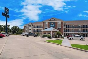 Suburban Studios Biloxi North Area