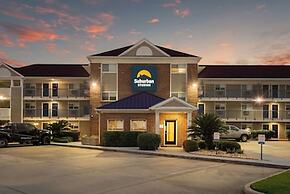 Suburban Studios Biloxi North Area