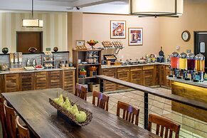 DoubleTree by Hilton Olympia Downtown Capitol District