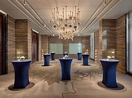 Movenpick Hotel Hanoi Centre