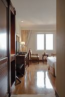 Hotel Grand Saigon
