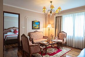 Hotel Grand Saigon