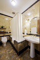 Hotel Majestic Saigon