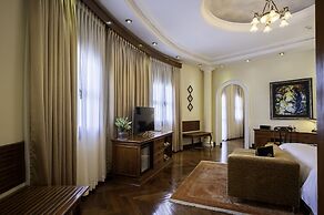 Hotel Majestic Saigon
