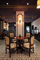 Hotel Majestic Saigon